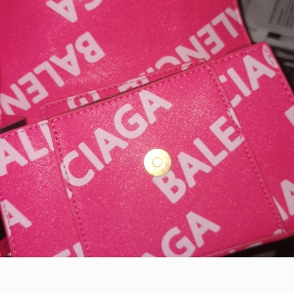 Balenciaga Bold Pink Satchel - Picture 3 of 3